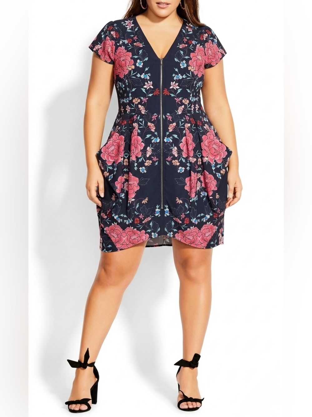 City Chic Floral V-Neck Zip Front Dress with Drape Pockets - 16